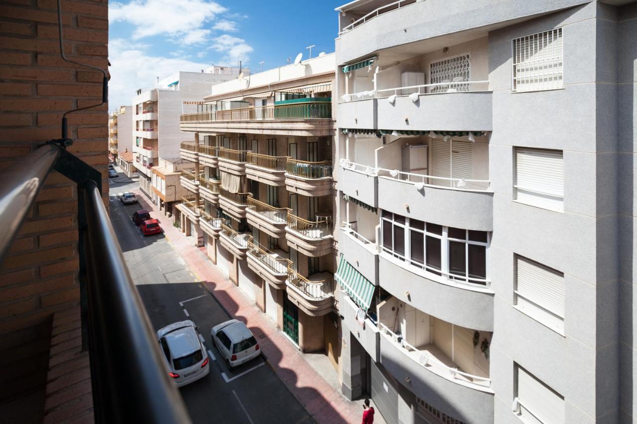 Hola Mar Daire Torrevieja Dış mekan fotoğraf