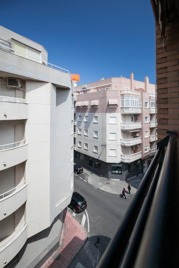 Hola Mar Daire Torrevieja Dış mekan fotoğraf
